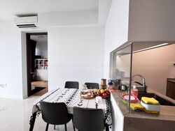 Avenue South Residence (D3), Apartment #452642051